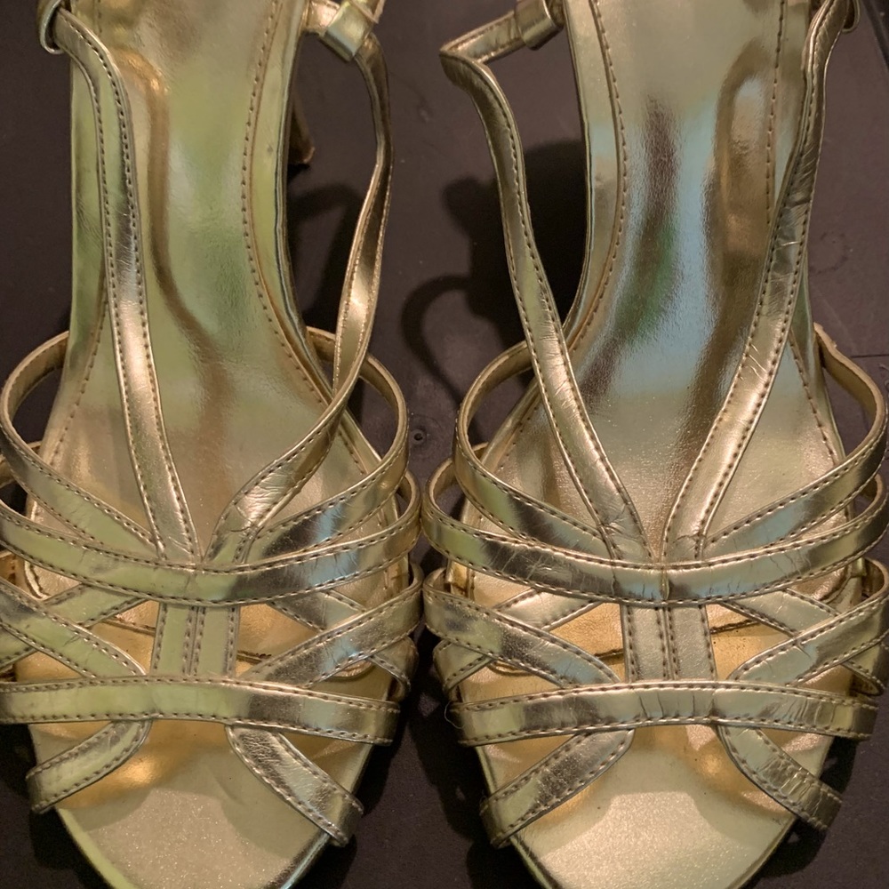 MOSSIMO Gold Sandal Style Heels